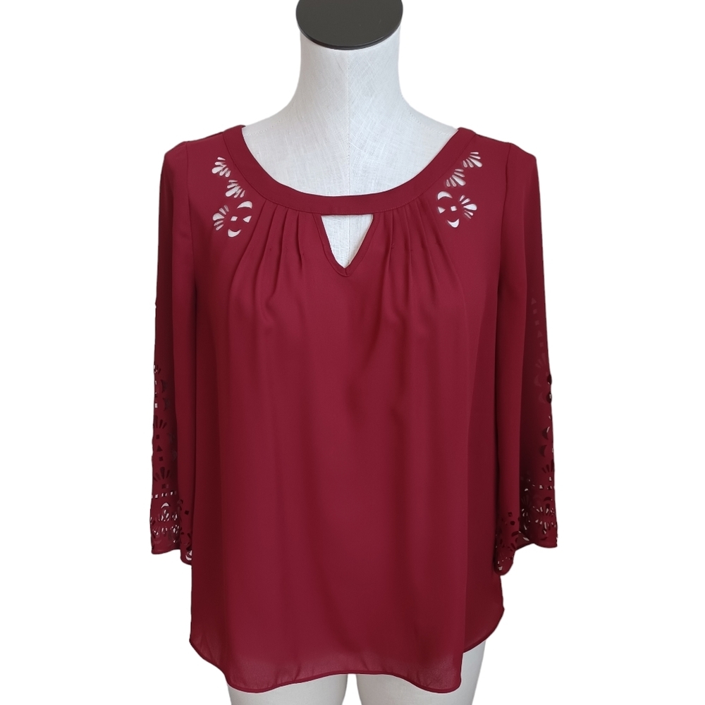 Anthropologie Maeve Blouse Laser‎ Cut Detail Maroon Popover Womens size 4